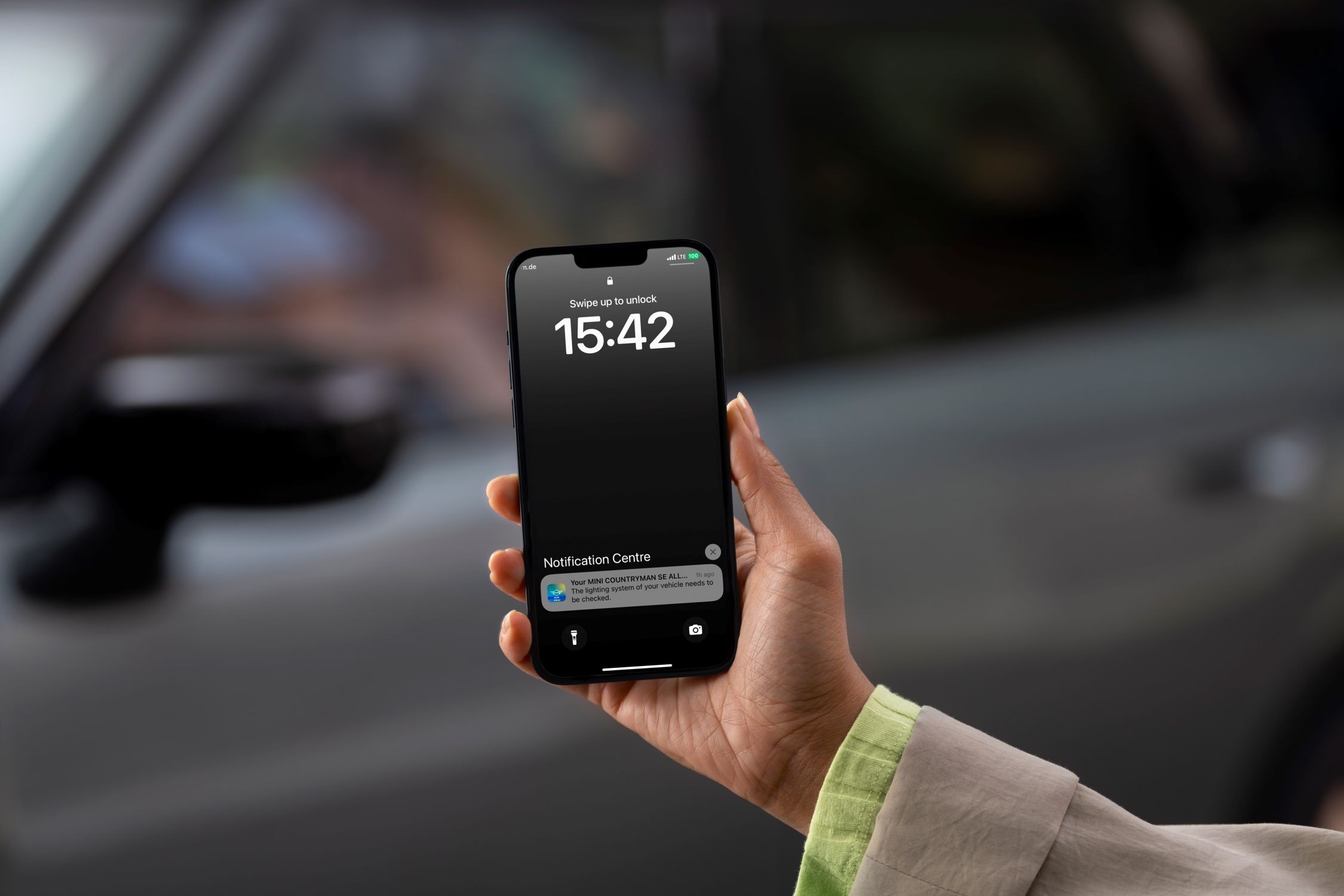 Notificação no smartphone da MINI Proactive Care.
